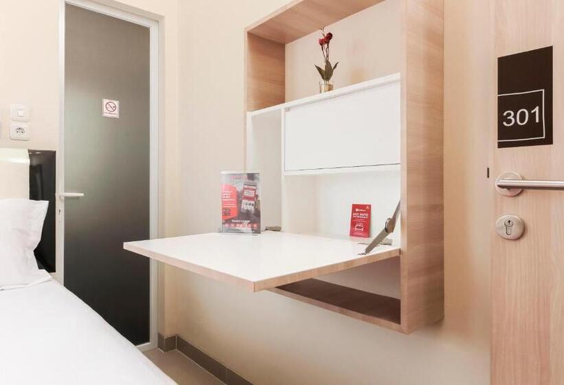Номер Стандарт, Reddoorz Near Soekarno Hatta Airport