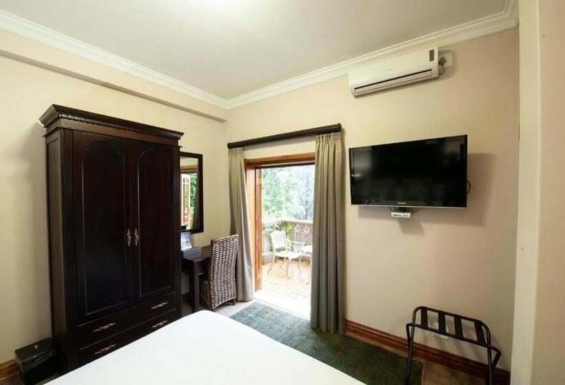 Cameră Standard cu Balcon, Il Castello
