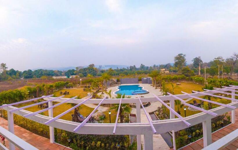 발코니 디럭스 룸, The Darien Resort