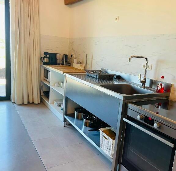 带1个卧室的豪华公寓, Landlord Bij Leuven