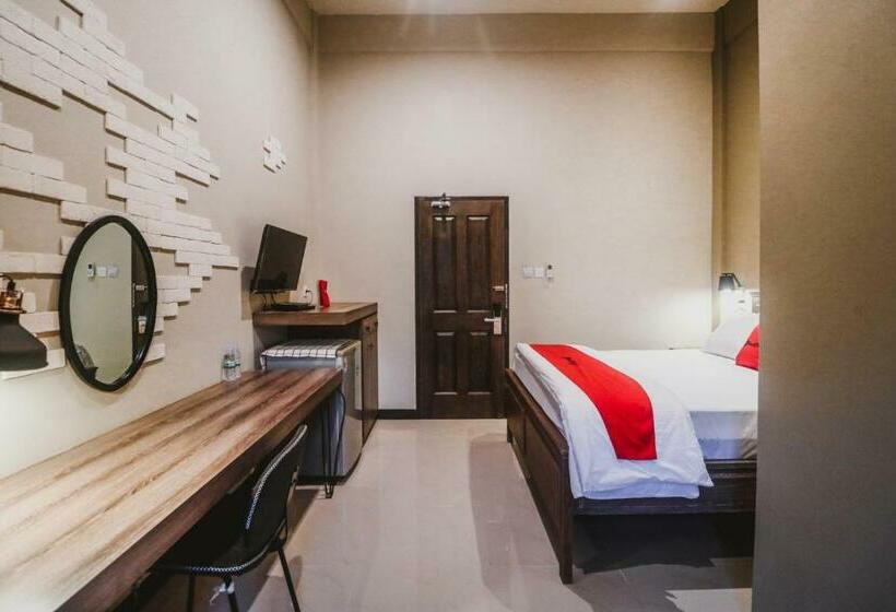 Номер Стандарт, Reddoorz Plus Near Mall Slipi Jaya