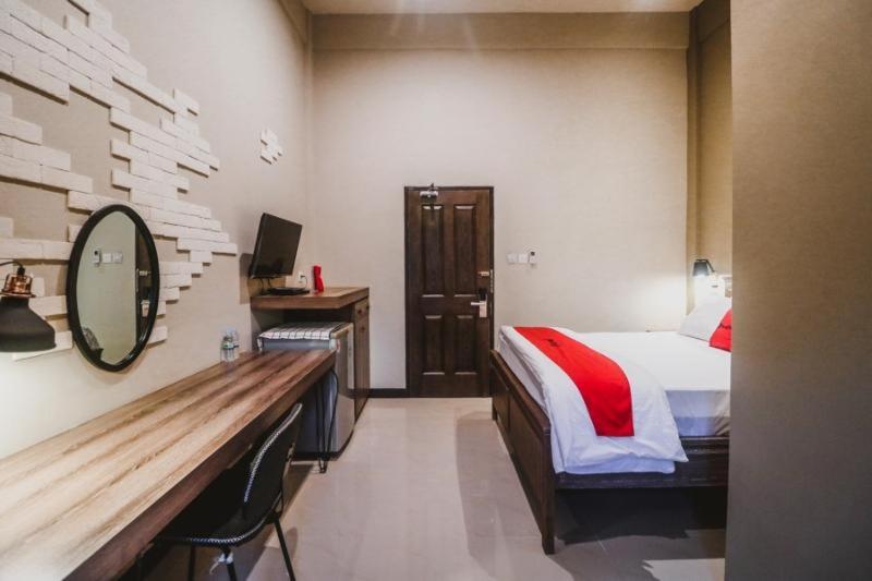Номер Стандарт, Reddoorz Plus Near Mall Slipi Jaya