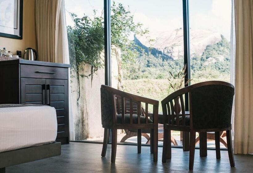 Deluxe Suite King Bed, Sigiriya King S Resort