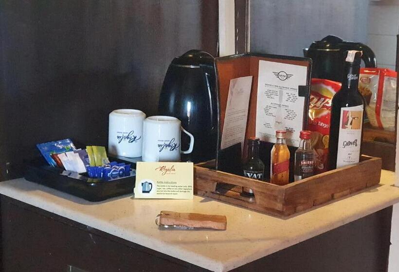 Люкс Повышенной Комфортности, The Regalia Resort
