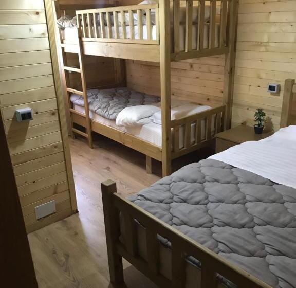 スタンダード４人部屋, Guesthouse Demushi