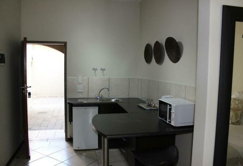 Семейный Номер, Mosate Guest House