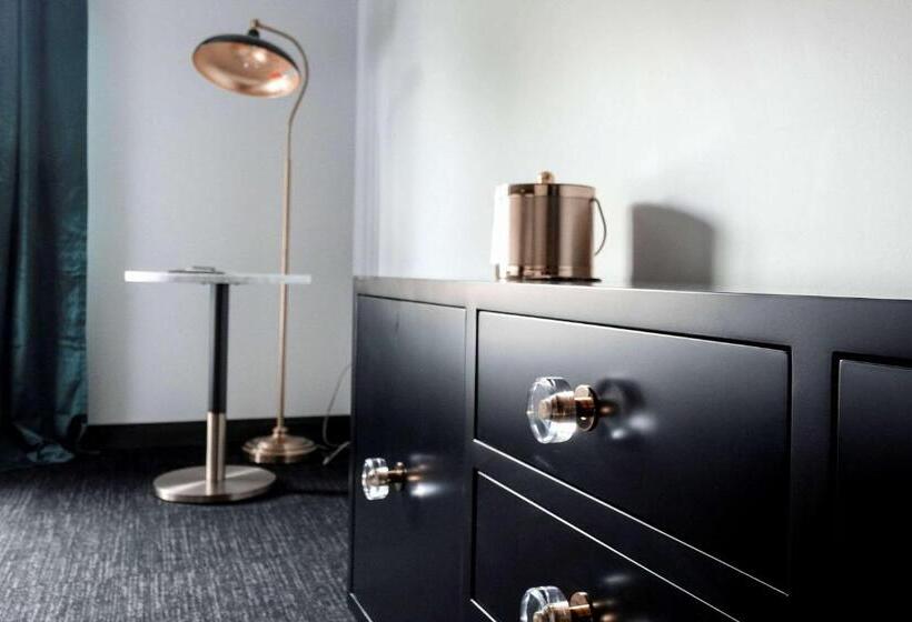 Стандартный Номер Кровать Кинг, The Inn Hotel, Ascend Hotel Collection