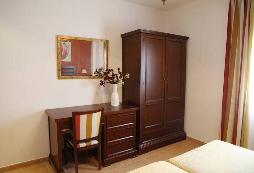 Номер Стандарт, Hostal Caballero