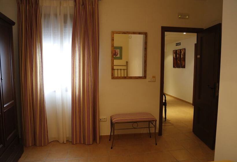 Номер Стандарт, Hostal Caballero