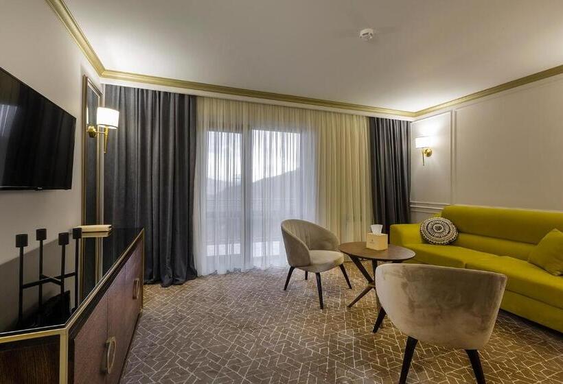 Люкс Кровать Кинг, Jermuk Hotel And Spa
