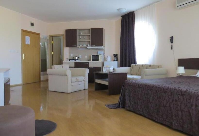 استودیوی استاندارد, Apart Hotel Vechna R