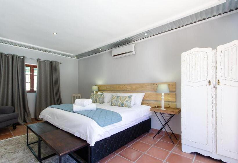 Family Suite, Olive Tree Lodge