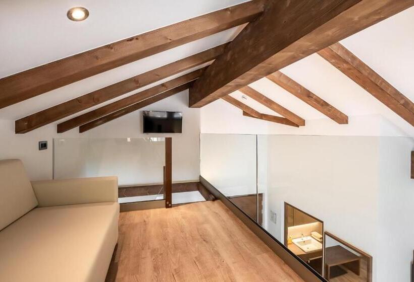 Стандартный Номер Кровать Кинг, Arya Alpine Lodge