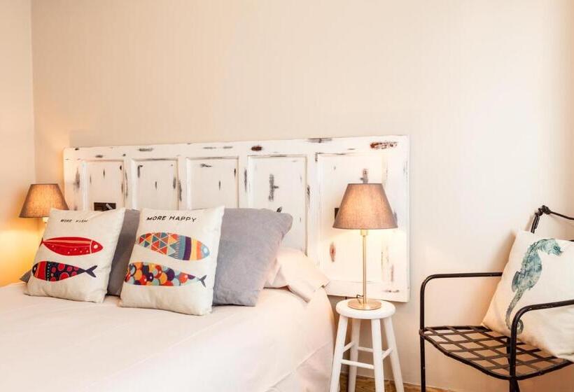 Семейный Номер, The Old Seaman Bed & Breakfast
