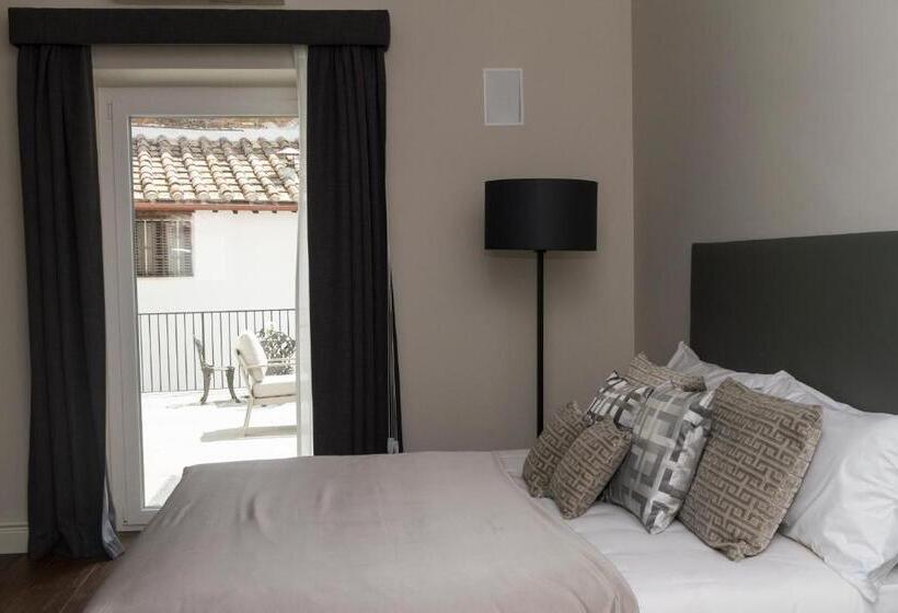 Номер Стандарт с Террасой, Residenza Palazzo Fortuna   Boutique