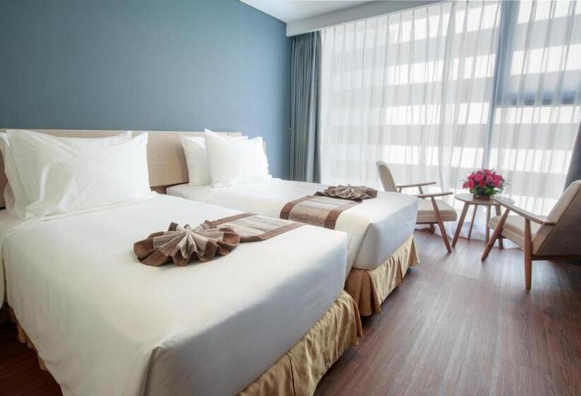 اتاق لوکس با چشم‌انداز دریا, Libra Hotel Nha Trang