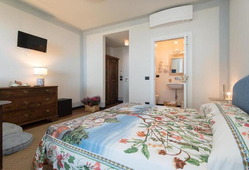 Номер Стандарт с Балконом, Olivenere Agriturismo