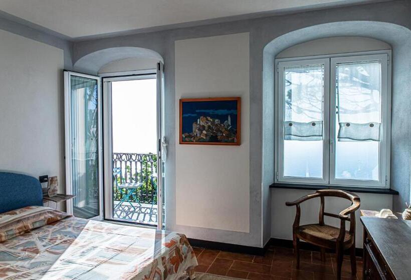Номер Стандарт с Балконом, Olivenere Agriturismo