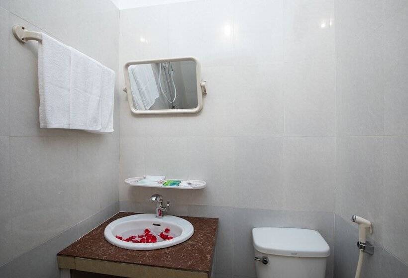 اتاق خانوادگی, Botoum Hostel