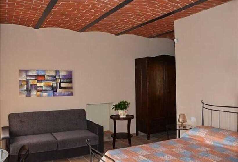 اتاق استاندارد با چشم‌انداز استخر, B&b Le Piote