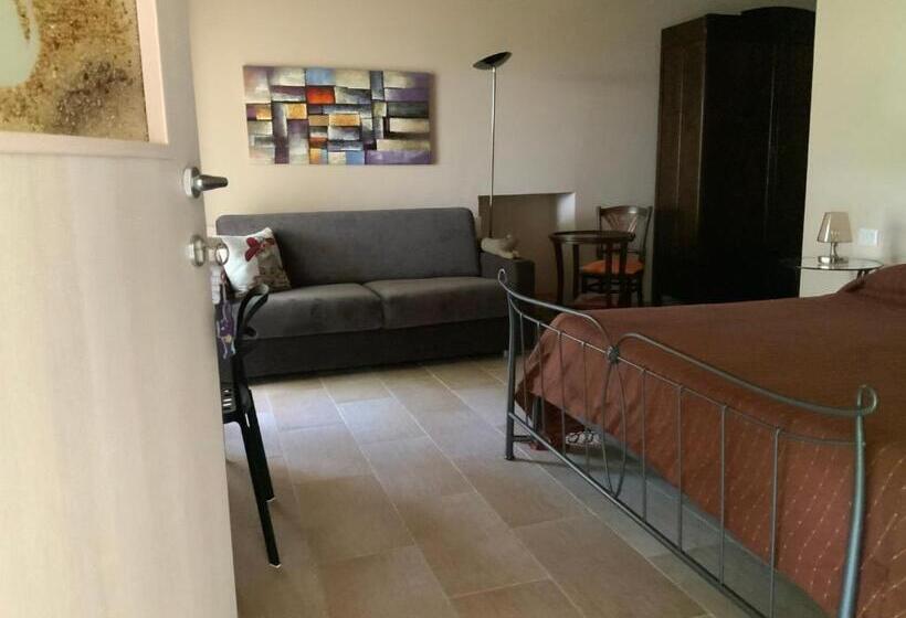 اتاق استاندارد اینتریور, B&b Le Piote
