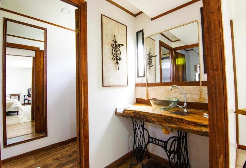Люкс, Finca Hotel Yerbabuena
