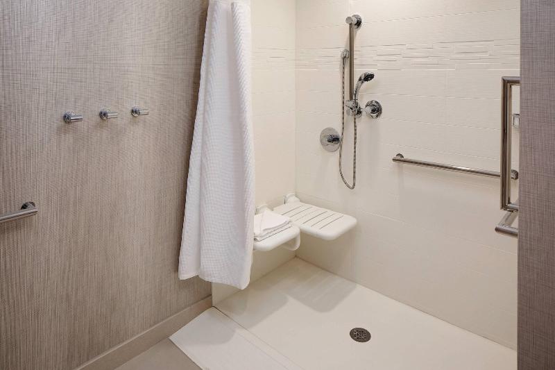 Люкс Кровать Кинг, Residence Inn By Marriott Charleston Summerville