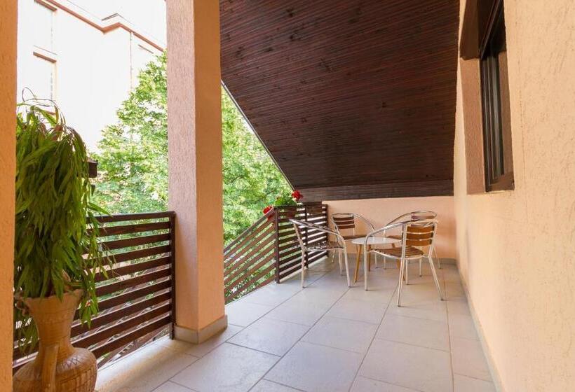 اتاق استاندارد یک نفره, Anamari Loft Rooms