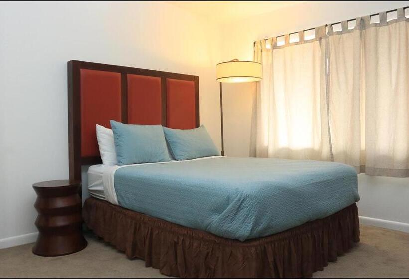 Номер Стандарт, Antler Motel