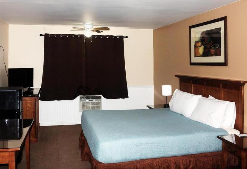 Номер Deluxe Кровать Кинг, Antler Motel