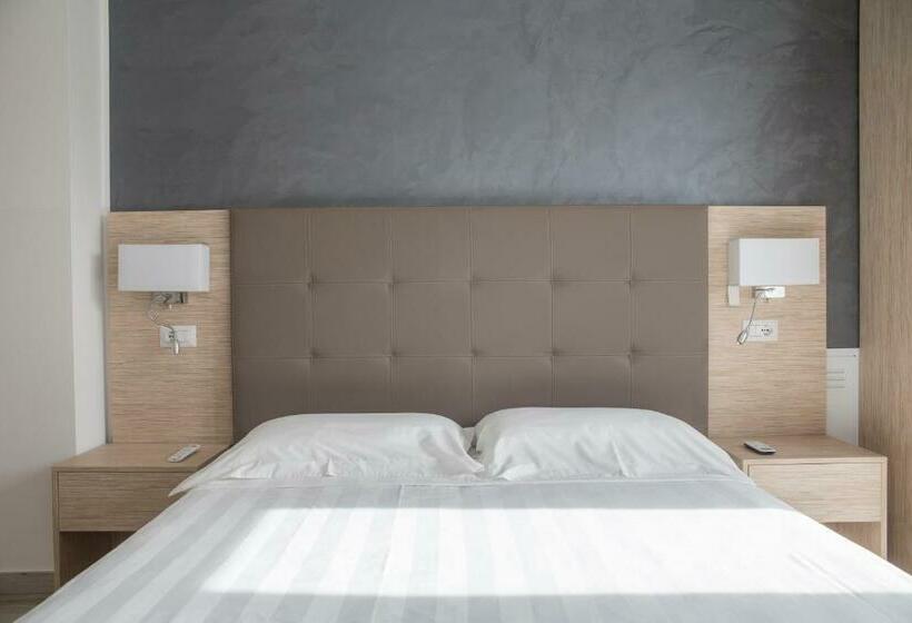 اتاق استاندارد, Rooms A Due Passi Dal Mare