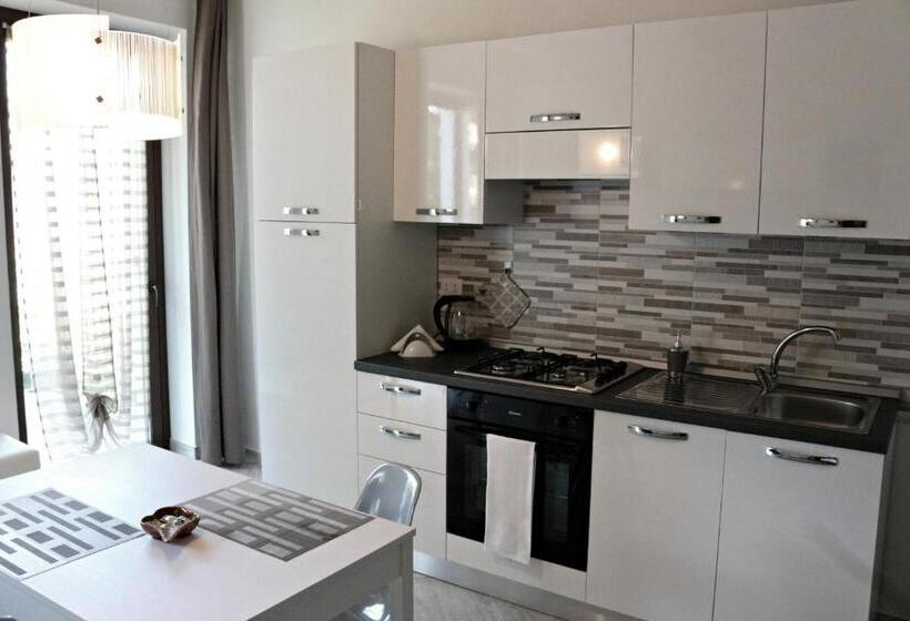 Апартаменты Deluxe 1 Спальня, Paradeisos Residence Sas