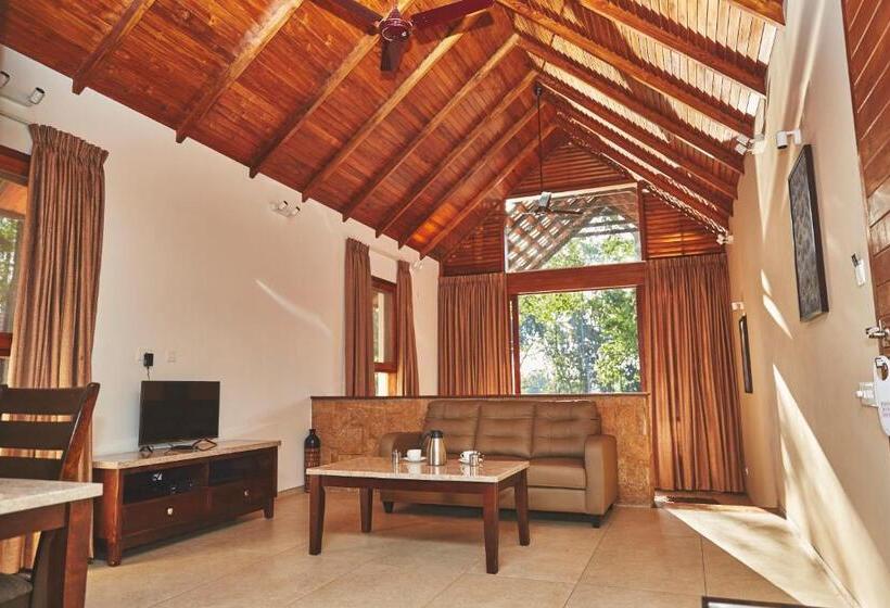 Номер Superior Кровать Кинг, The Birchwood Retreat, Madikeri