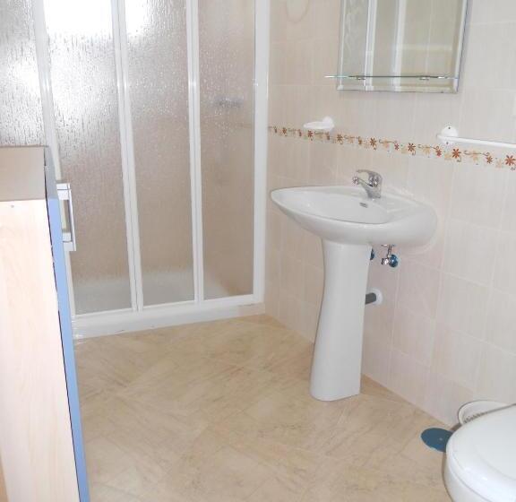 Семейный Номер, Hostal La Parada