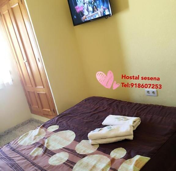 스탠다드 룸, Hostal Seseña