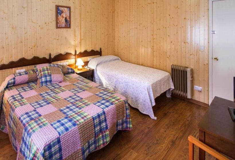Номер Стандарт, Pension Restaurante Cantábrico