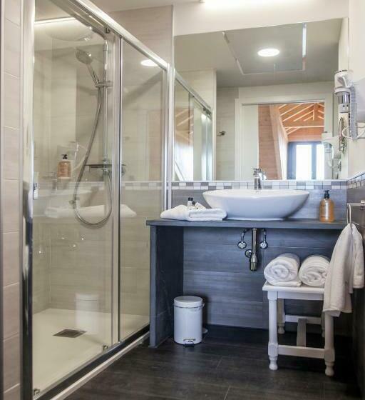 스탠다드 룸, The Rock Suites & Spa