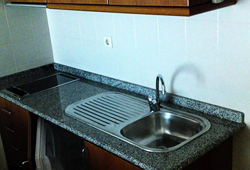Апартаменты 1 Спальня, Apartamentos Turísticos Vila Praia