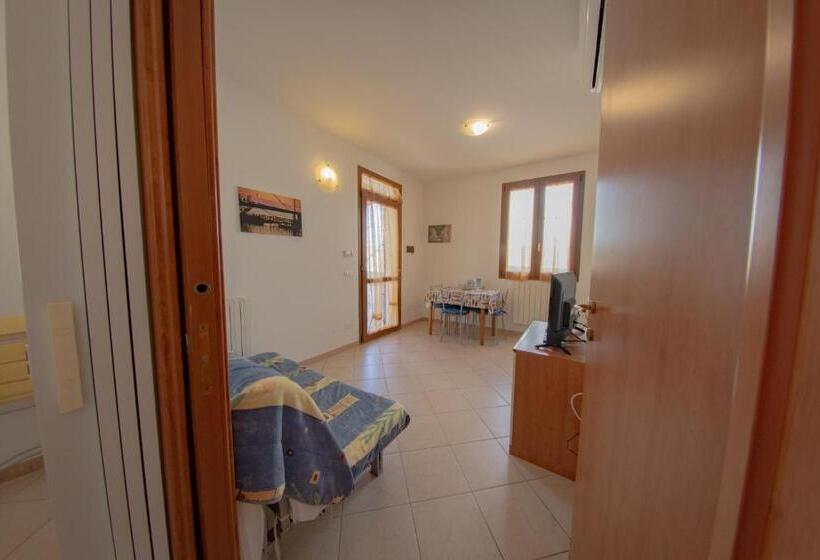آپارتمان 1 خوابه با چشم‌انداز دریا, Residence Eden