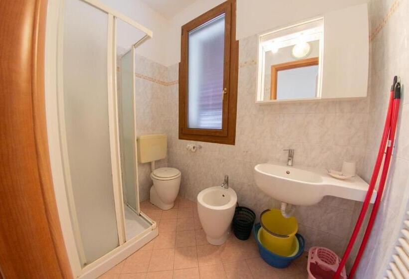 آپارتمان 1 خوابه با چشم‌انداز دریا, Residence Eden