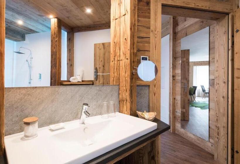 Апартаменты 2 Спальни, Aurina Lodges