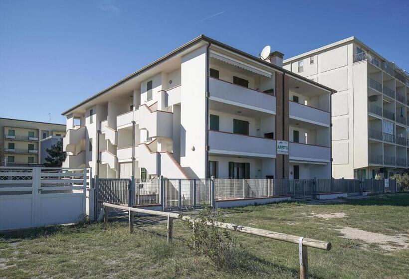 Семейный Номер Боковой Вид на Море, Residence Smith Sul Mare