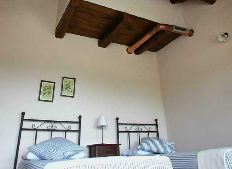 Номер Стандарт, Cascina Formighezzo