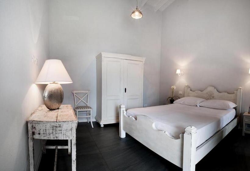 스탠다드 룸, Skipper White Guest House