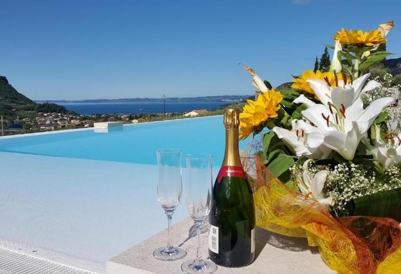 Апартаменты 1 Спальня с Балконом, Relais Villa Olivi