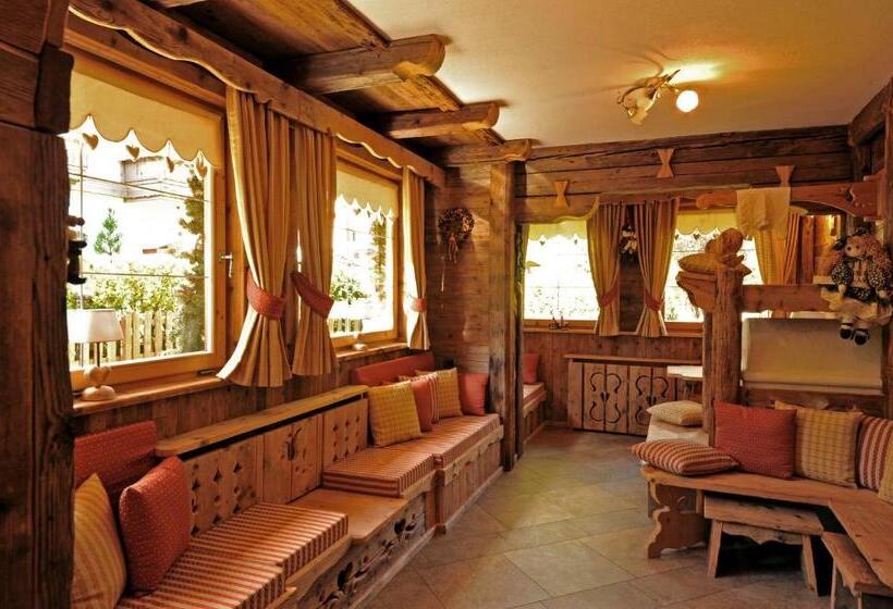 آپارتمان 2 خوابه, Residence Lastè