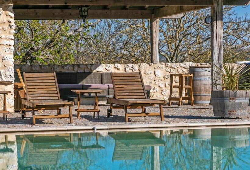 Номер Deluxe, Domaine De Rambeau