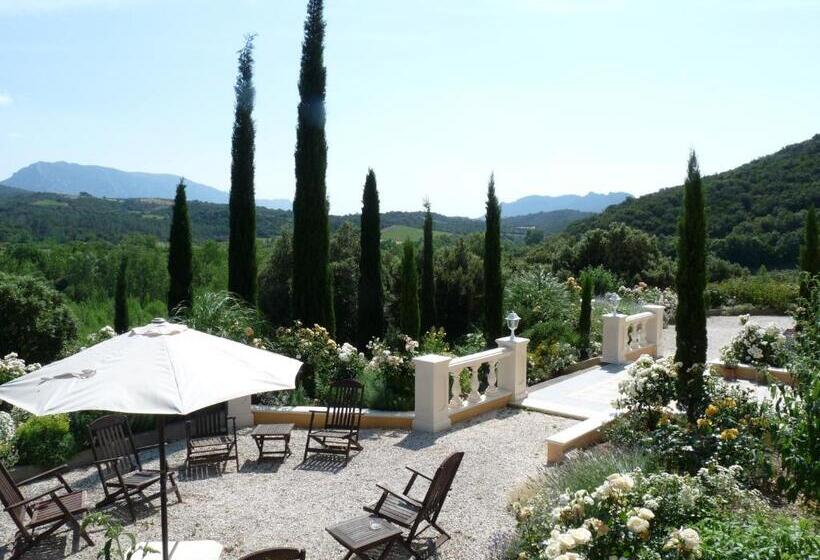Номер Стандарт Трехместный, Domaine De Coussères