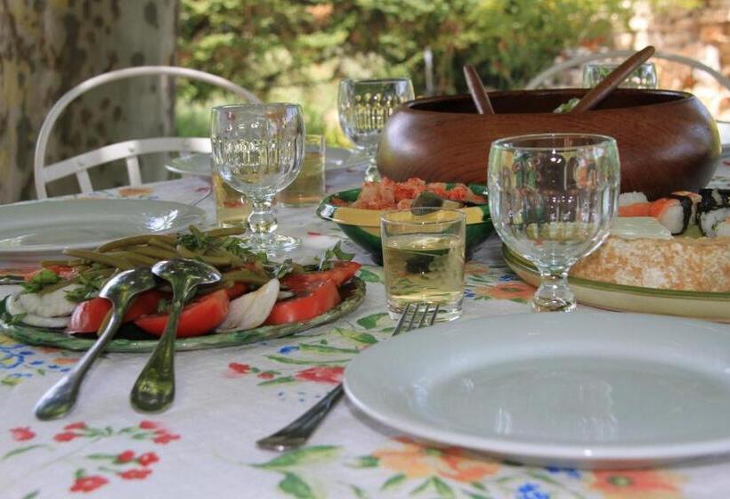 스탠다드 룸, Une Campagne En Provence