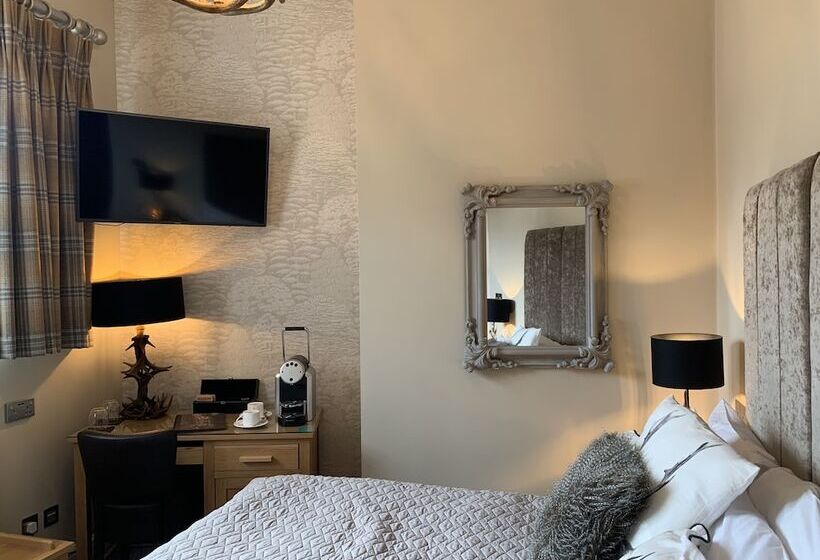 Номер Стандарт, The Wheatsheaf Hotel, Sandbach
